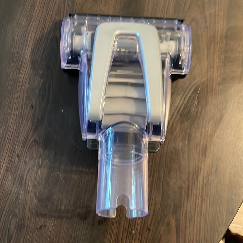SHARK VACUUM ATTACHMENT